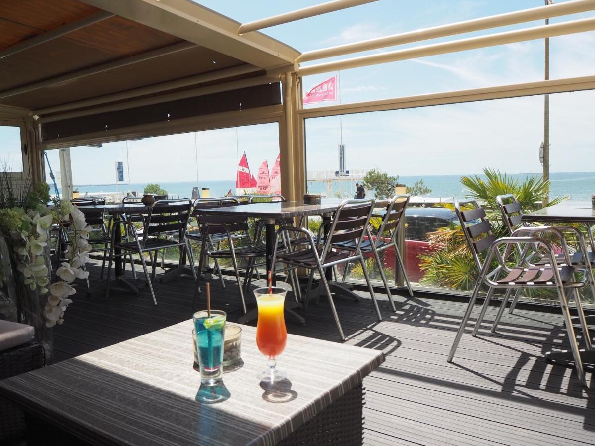 Hotel Le Christina La Baule Екстериор снимка