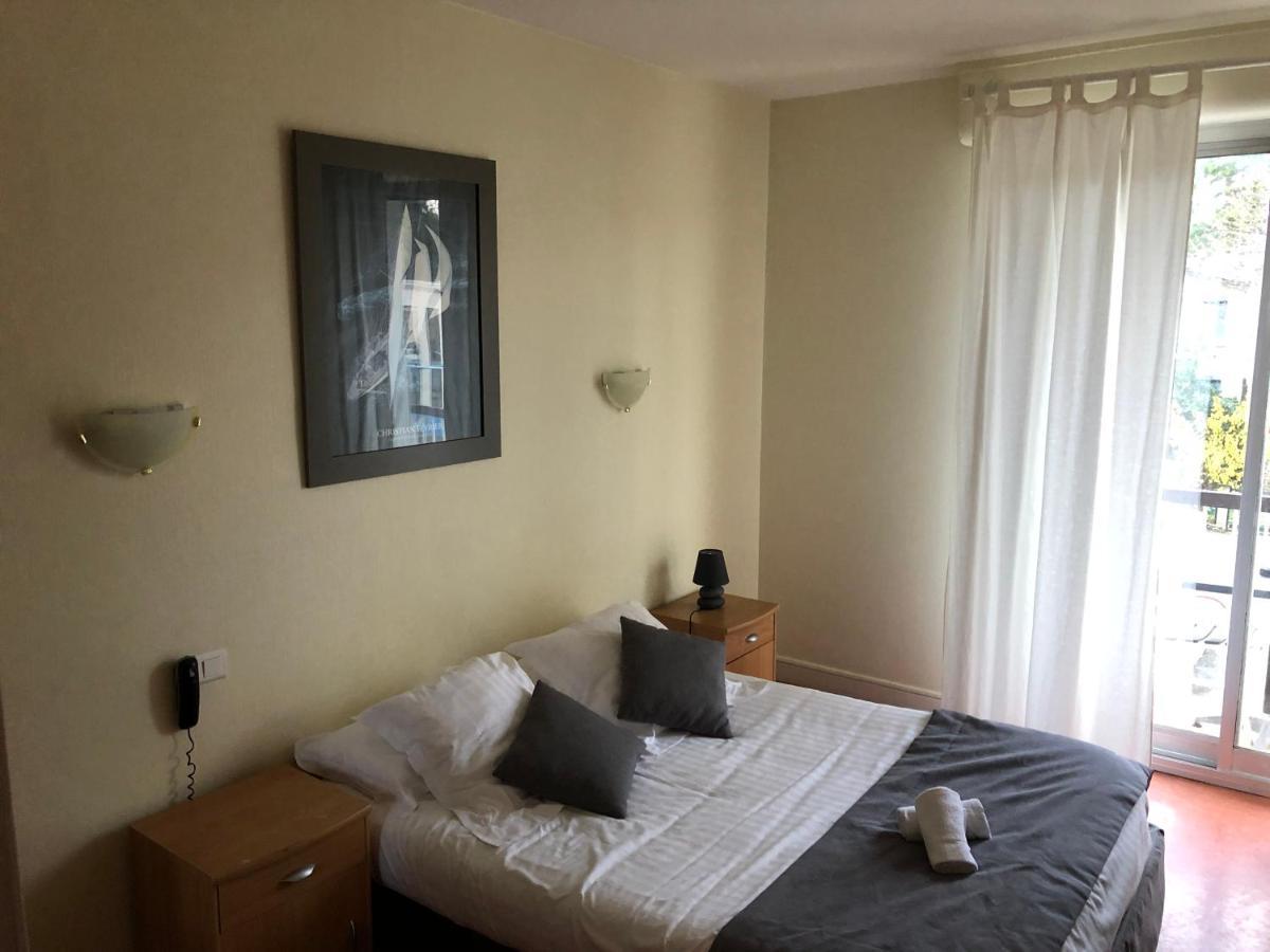 Hotel Le Christina La Baule Екстериор снимка