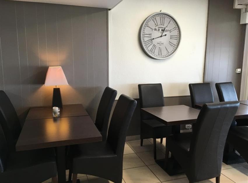 Hotel Le Christina La Baule Екстериор снимка